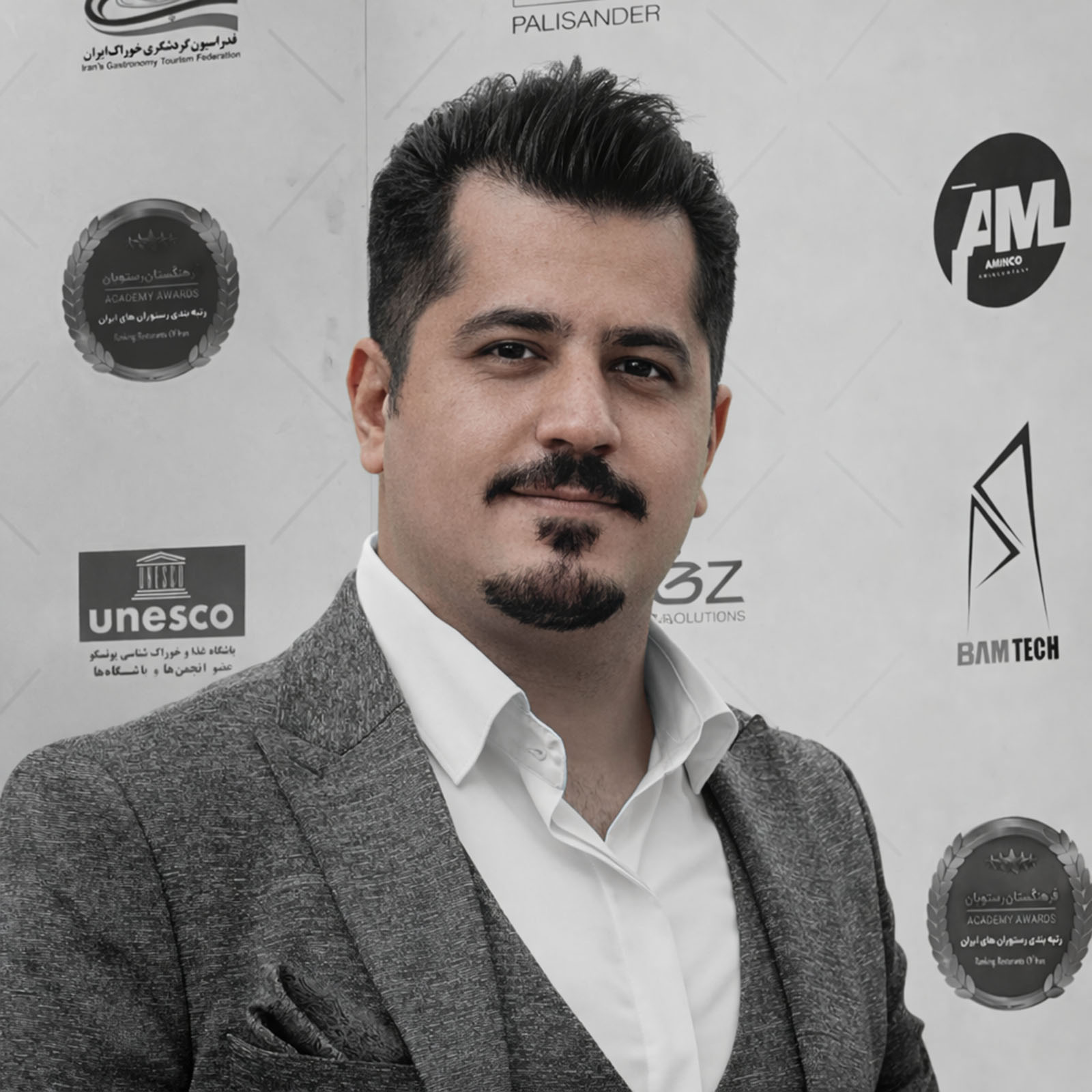 پرترهٔ فرهاد لالهدشتی